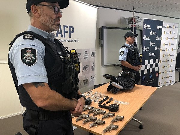 澳洲警方缴获大量走私枪支零部件 3男最高面临10年监禁（组图） - 7