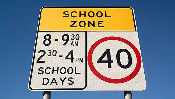 mobile banner school zones.jpg,0