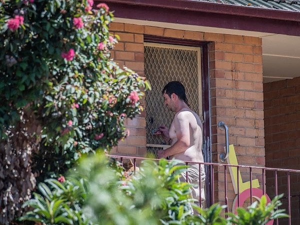澳洲警方捣毁公共住房内“毒窝” 缴获毒品并抓捕4名涉案人员（组图） - 9