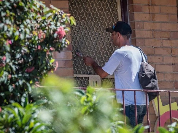 澳洲警方捣毁公共住房内“毒窝” 缴获毒品并抓捕4名涉案人员（组图） - 12