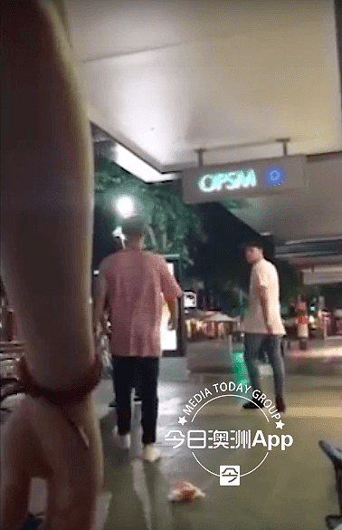 中国留学生布市街头遭种歧，被西人辱骂打伤！评论怒了：挨揍后，不能不吭声！（视频/组图） - 6