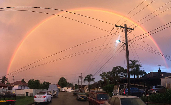 天现异象，美到窒息！悉尼今日晚霞如血，天空悬挂双彩虹！（组图） - 8