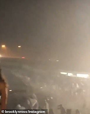 暴雨袭来，新州音乐节成灾难！排队两小时，疏散五分钟！数万人被困街头（视频/图） - 3