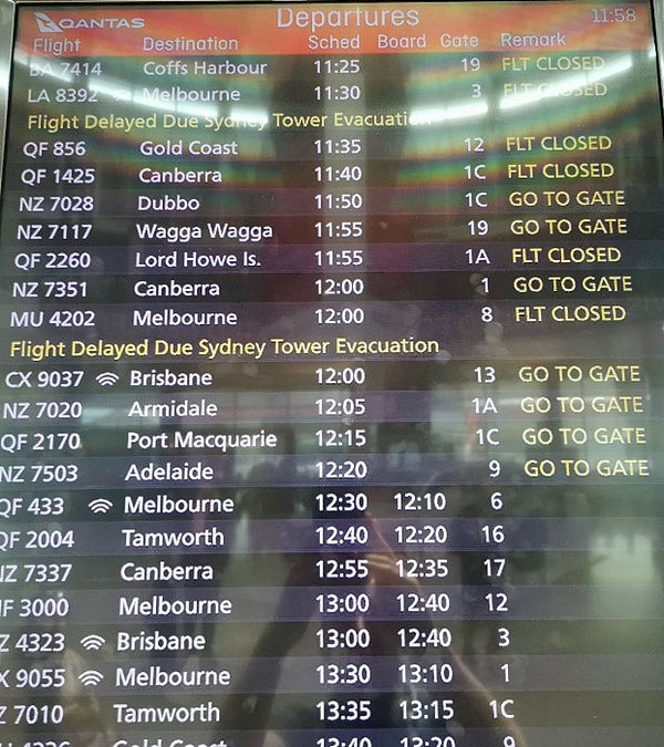 突发！悉尼机场塔台疑似着火，被紧急疏散！所有进出港航班被迫停飞（图） - 2