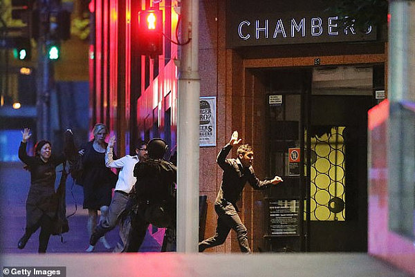 悉尼Lindt咖啡馆袭击案首席狙击手起诉警方！“他们本不应该死！”（组图） - 2