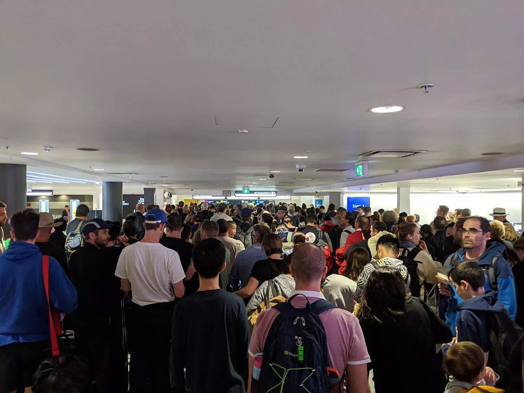 悉尼早高峰交通瘫痪！火车飞机严重延误，上万通勤族被困！多条线路受影响（组图） - 20