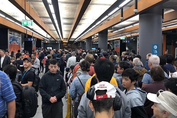 悉尼城铁开通首日就故障，Chatswood站被挤爆！网友：这就是世界顶级？（视频/组图） - 7