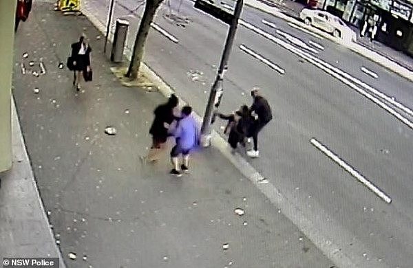 “算你倒霉”！悉尼孕妇上班途中遭暴打！原因公布后，所有人一声叹息（视频） - 1
