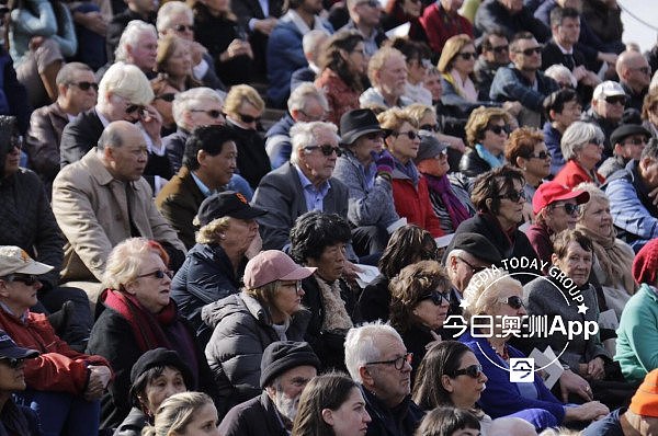 霍克追悼会在歌剧院举行！数千民众缅怀传奇总理，华人动情讲述往事！（视频/组图） - 12