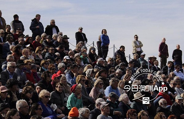 霍克追悼会在歌剧院举行！数千民众缅怀传奇总理，华人动情讲述往事！（视频/组图） - 13