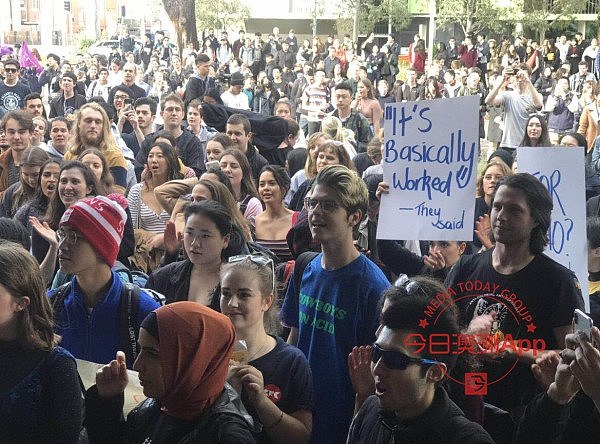 UNSW反三学期制大游行，数百学生集会抵制！怒斥学校圈钱无底线，“可耻！”（组图/视频） - 9