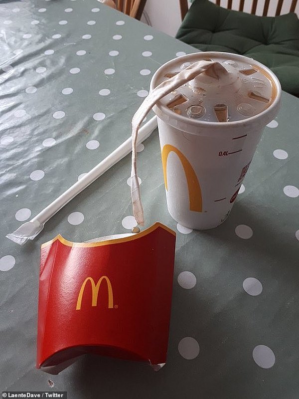 16058522-7247897-McDonald_s_in_the_UK_switched_from_plastic_to_paper_straws_pictu-a-3_1563181832046.jpg,0