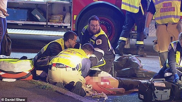 Bondi街头发生公交撞人事故 女子头部重伤紧急送医（视频/组图） - 4