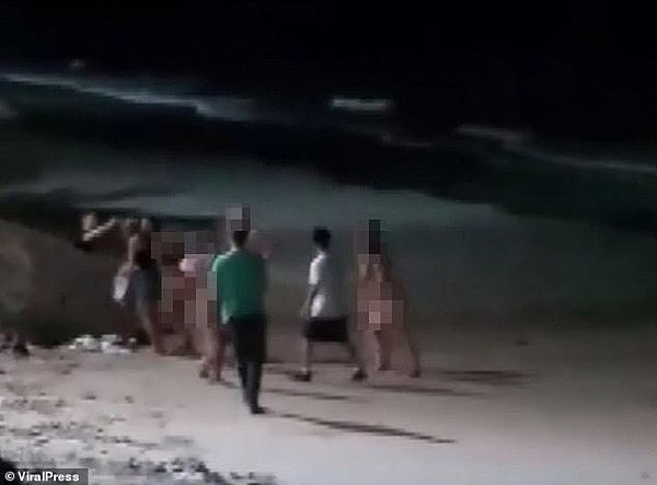 裸泳也罚款？澳旅客因“公然猥亵罪”在泰国被捕，裸泳只因“太无聊”（组图/视频） - 3
