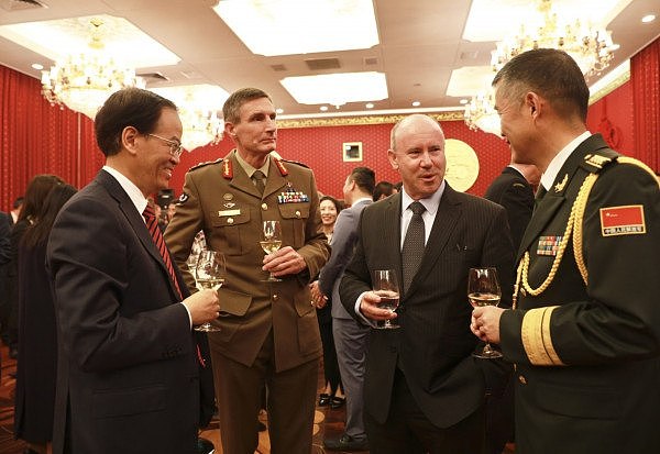 中国驻澳大使馆举行建军节招待会 - 3