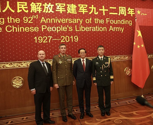 中国驻澳大使馆举行建军节招待会 - 10