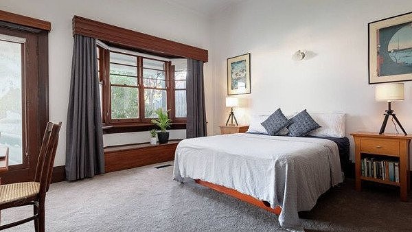 澳洲百年老房22年升值近＄210万，以高于底价＄20万售出！经纪人惊叹：这栋房子保养的很好！（组图） - 3