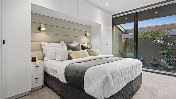 澳洲四居室拍卖竞争激烈，售价被推高至＄250万，高于底价＄15万！（组图） - 7