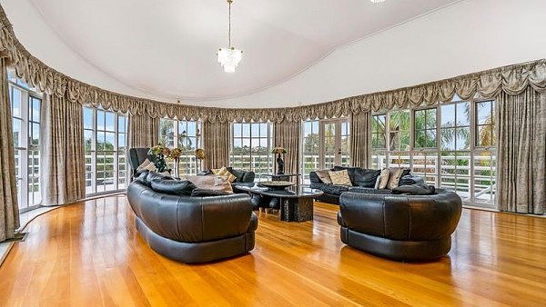 澳洲超奢华热带雨林风格豪宅上市，或打破今年区域最高售价记录！经纪人：打扫需要4个人（组图） - 8