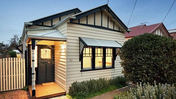 澳洲2栋百年老宅遭买家疯抢，皆售高价！经纪人：看房的人比平时多一倍！（组图） - 2