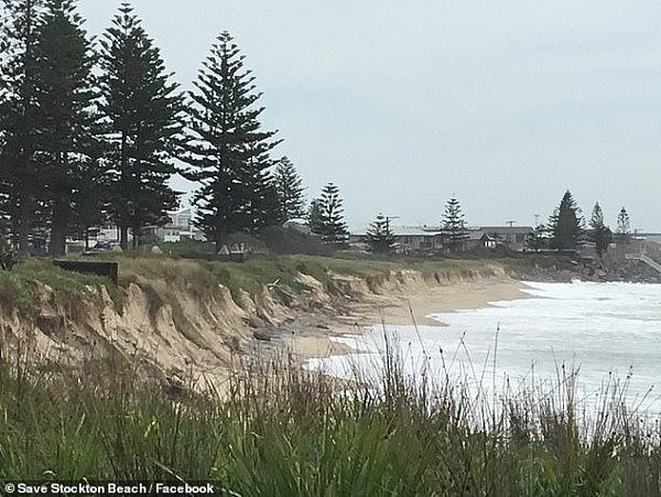 2.5米厚的沙子被冲走，岩石裸露！澳海滩光景不再，当地居民矛头指向中国财团（视频/组图） - 2