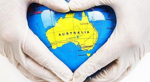 Australia_in_heart_shape_surgical_hands-600x330.jpg,0