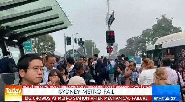 悉尼城铁早高峰突发故障，数百名乘客被迫换乘公交！Chatswood通勤受影响（组图） - 3