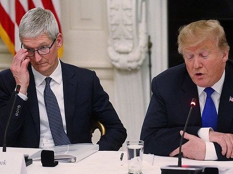 美国苹果CEO库克首次公开反对特朗普（图） - 1