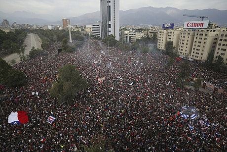 智利百万人示威 要求总统皮涅拉下台（组图） - 2