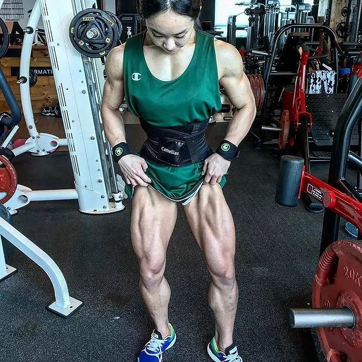 【体育】韩国140斤健身悍女，超低体脂和背阔肌比男人还猛！ - 24