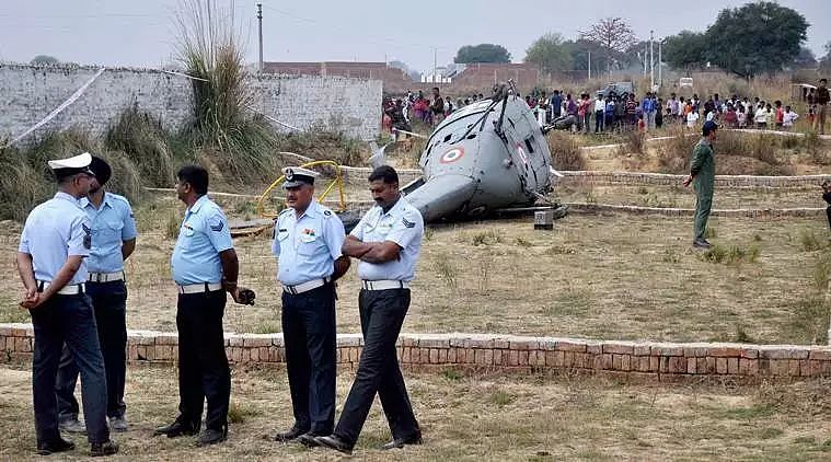 印度又一架直升机坠毁，今年已损失16架战机，这节奏谁顶得住 - 6