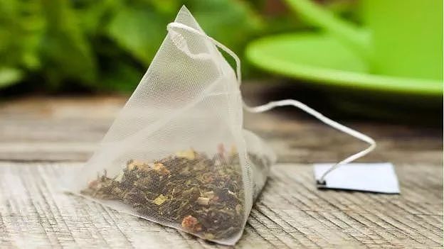 震惊！你喝下去的可能是塑料！华人爱喝的冲泡茶包可释放数十亿塑料微粒 - 2