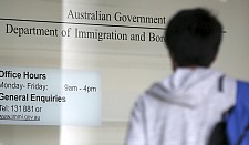 “把澳洲放在首位”还是政府在制造障碍？解读取消457签证对中国乃至亚洲移民的影响