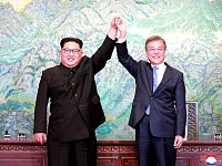 朝韩会晤上 金正恩的两个小动作或泄露了大秘密
