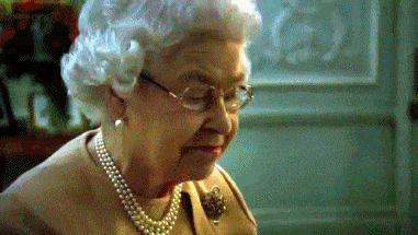 英国女王的日常，居然是买菜做饭带孩子？？？（视频/组图） - 32