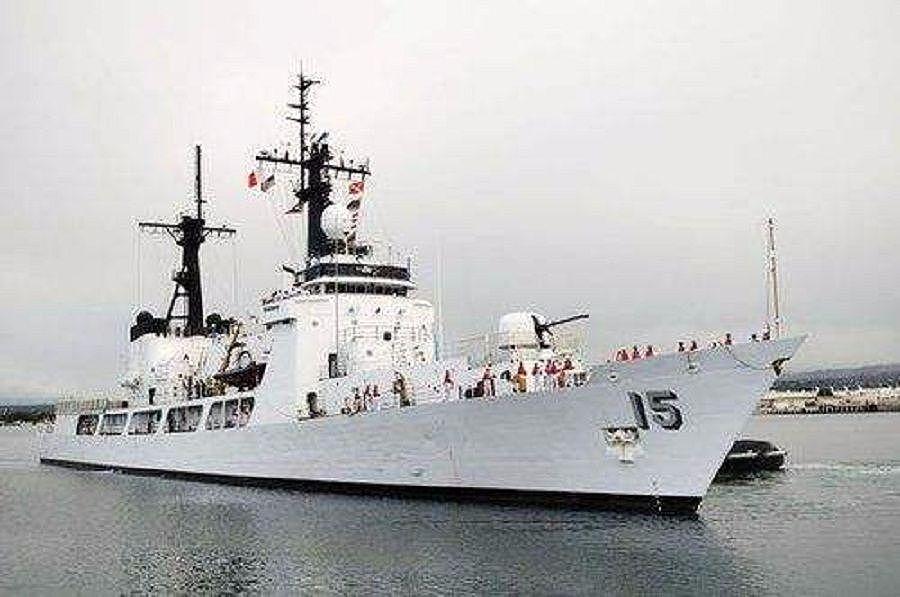突发！菲律宾国防部证实其最大战舰在中国半月礁附近搁浅（组图） - 4