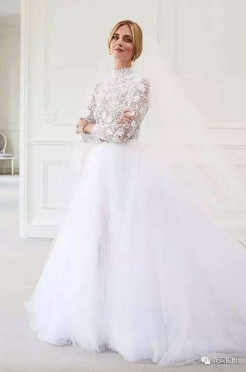 穿Dior定制婚纱，场面堪比皇室，宇宙第一博主结婚啦！（组图） - 22