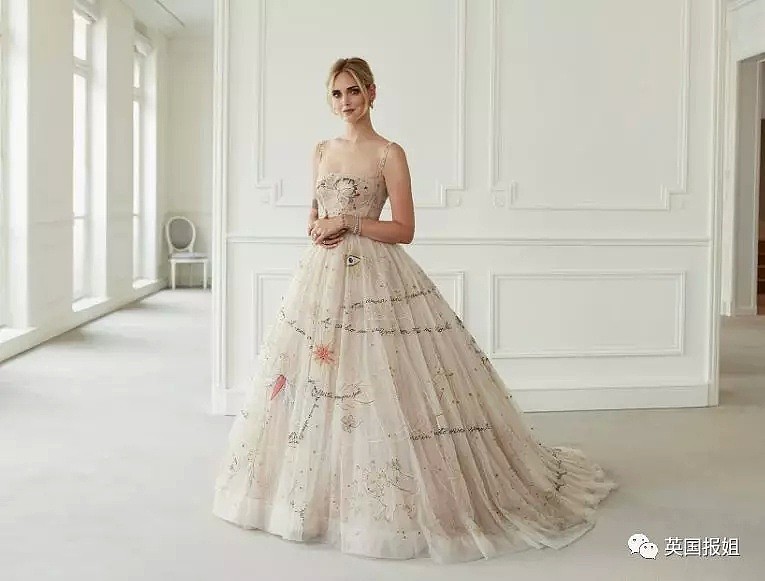 穿Dior定制婚纱，场面堪比皇室，宇宙第一博主结婚啦！（组图） - 36