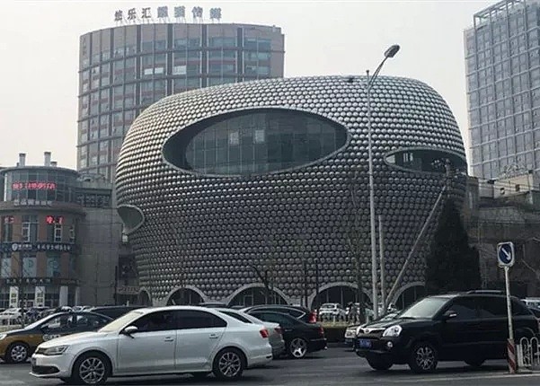 中国又一大楼国外爆火！但2018中国十大丑陋建筑，却丑出新高度：文盲不多了，美盲很可怕！（组图） - 21