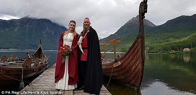 这对挪威夫妇举办的维京传统婚礼，美得有点特别啊... - 3