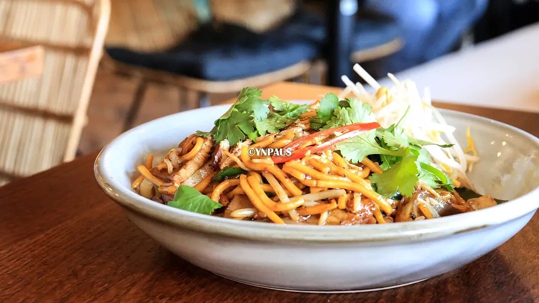 茶熏鸭胸沙拉，XO酱炒面，甜黑糯米饭 ||悉尼这家新开的泰国餐厅让人对东南亚菜吃上瘾～ - 74