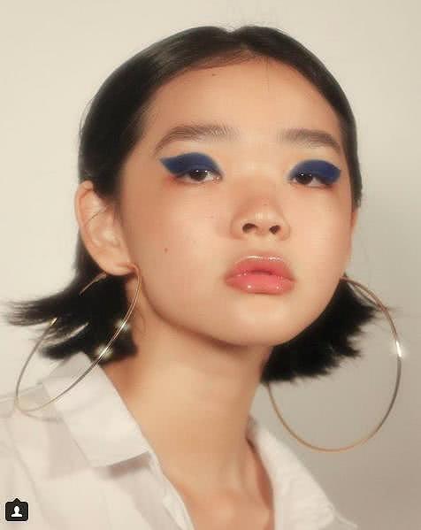 她脸上都是亚洲人嫌弃的缺陷，却站上纽约时装周（组图） - 15