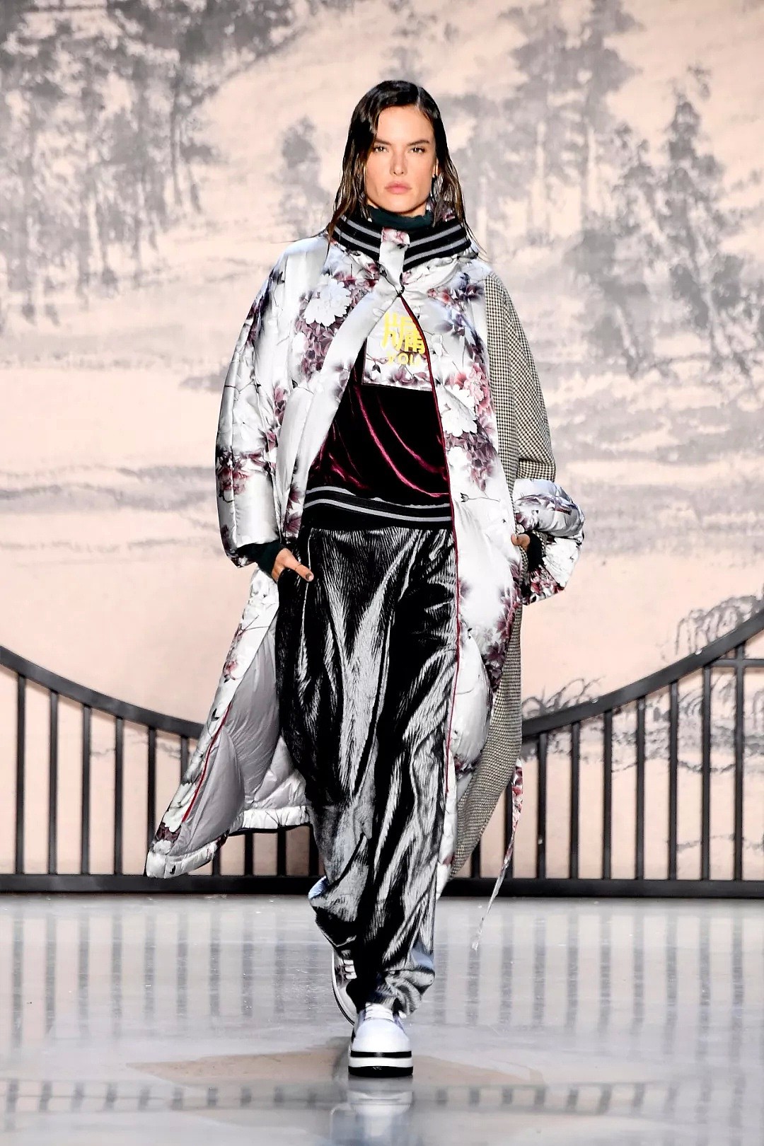 纽约时装周上，这个42年的中国品牌惊艳到了世人（组图） - 6