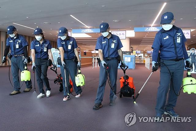 男子携致死传染病入境韩国 同机30名游客去向不明