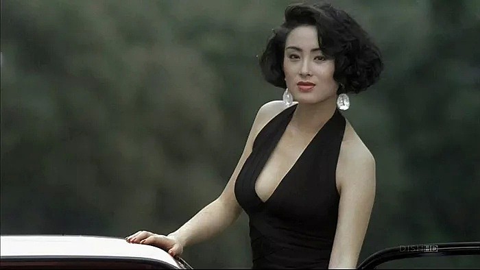 比基尼、制服、黑丝、翘臀...30年前的香港女明星，尺度都这么大吗？（组图） - 94