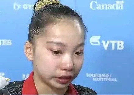 她是中国弃婴,却为美国拿下冠军,1米4身高逆袭体操一姐,背后真相让人泪目......（组图） - 23