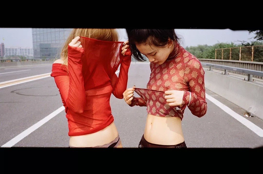 中国少女写真第一人 10年拍摄了200个女孩，刷新了西方对中国女孩的认识（视频/组图） - 39