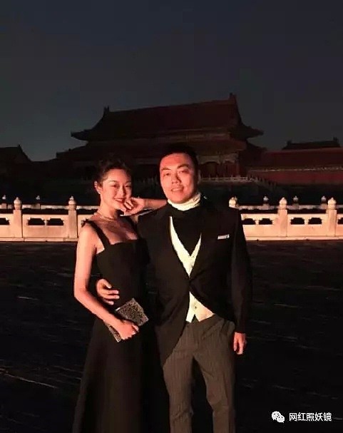 从豆瓣女神到小三再晋升成豪门贵妇，她要成为网红圈邓文迪了！（组图） - 57