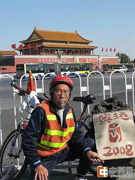 曾在澳洲为活命吃3只死袋鼠！中国七旬老人独自骑行10万公里，走遍中国和世界23国（组图） - 1