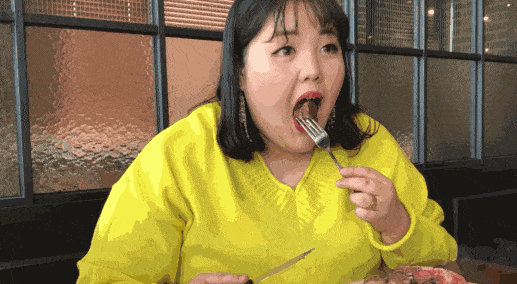 没有高颜值和优雅吃相，这个大口吃肉的韩国吃播妹子，依然吸粉无数（组图） - 26
